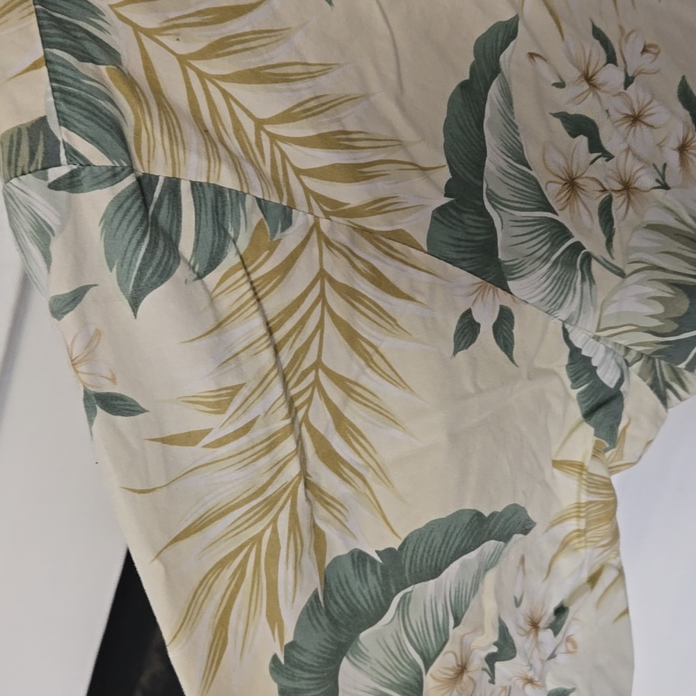 ALOHA REPUBLIC Tropical Leaf Shirt - Picture 2 of 9